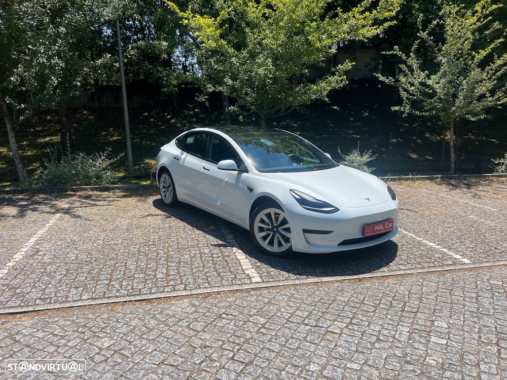 Tesla Model 3 Standard Range Plus RWD - 2