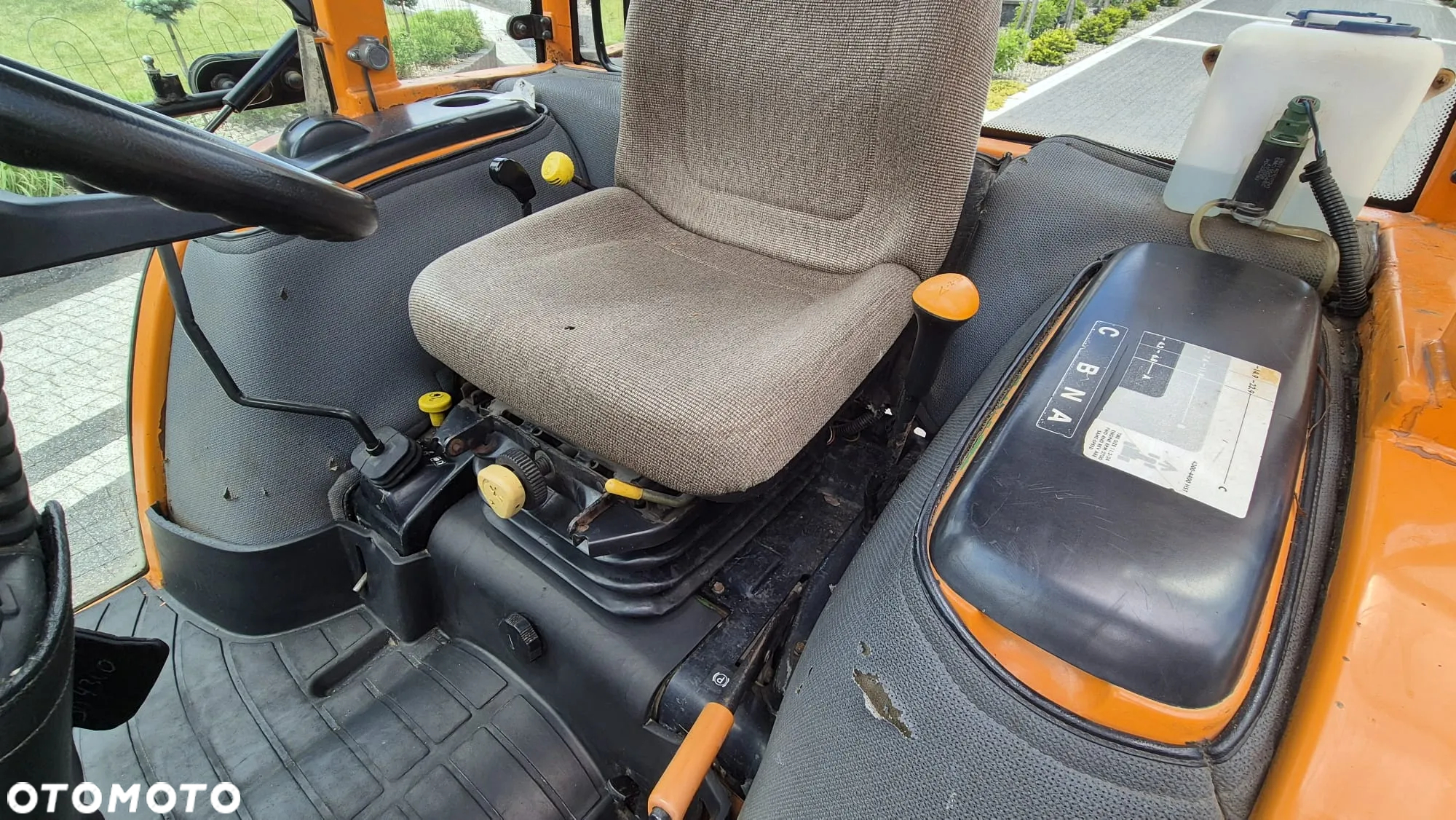 John Deere 4300 - 7