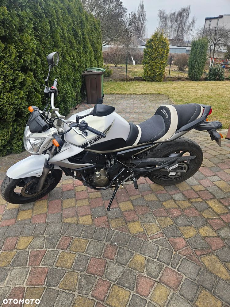 Yamaha XJ - 1