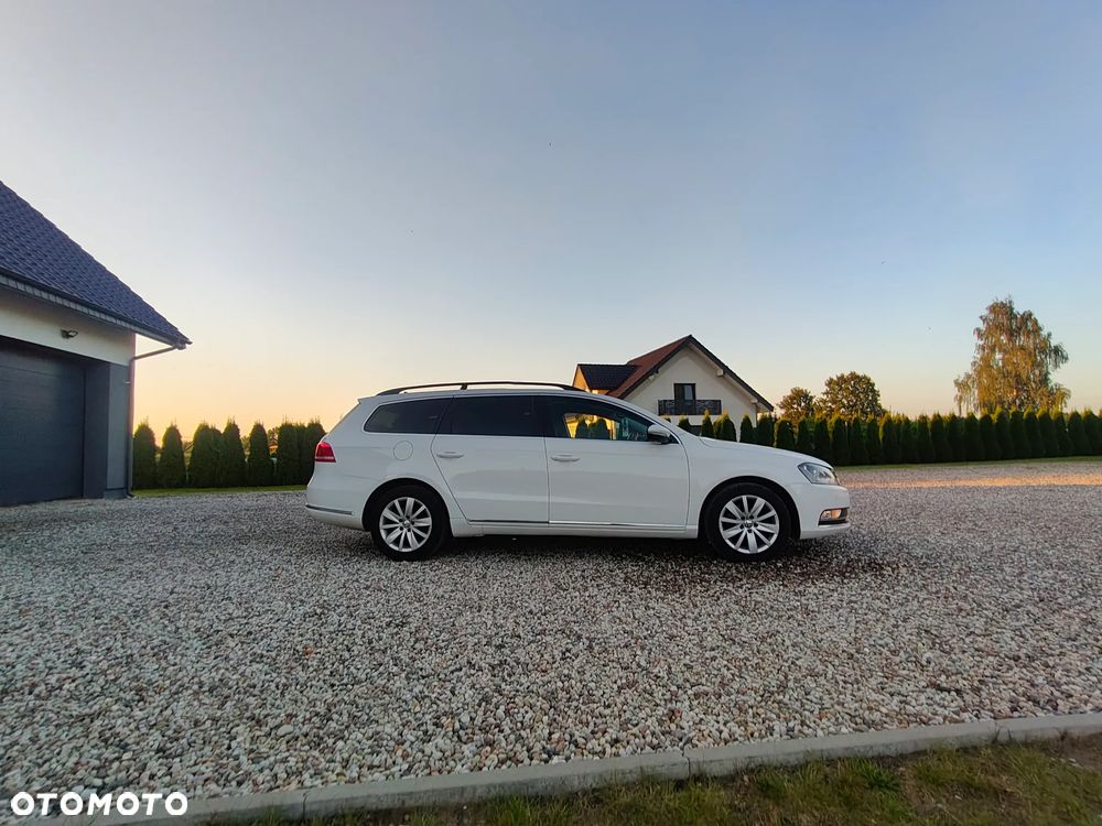 Volkswagen Passat - 2