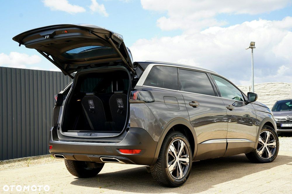 Peugeot 5008 - 13