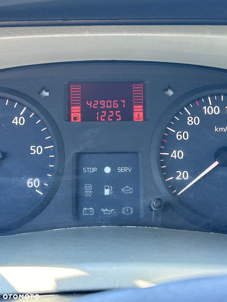 Renault Trafic - 6