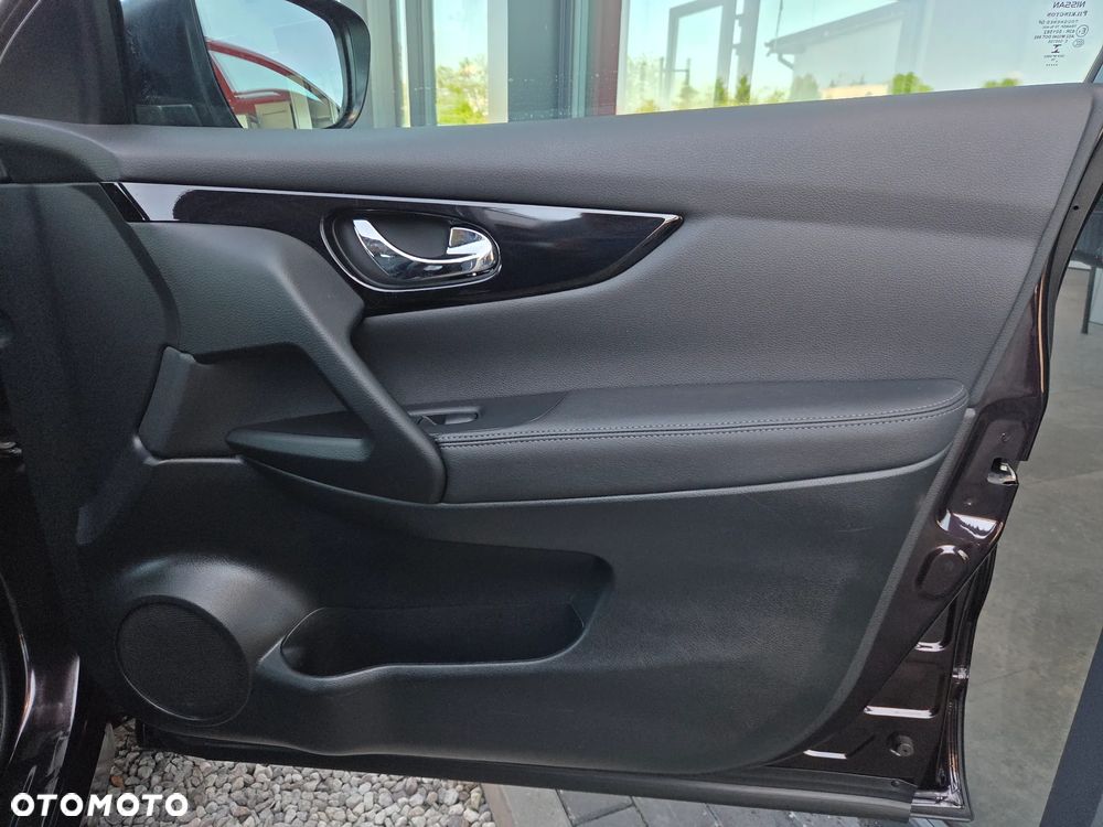 Nissan Qashqai 1.5 dCi DPF 360 - 18