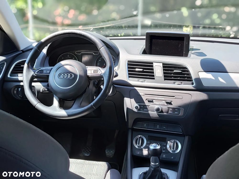 Audi Q3 2.0 TDI - 6