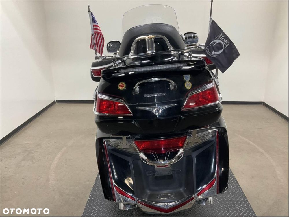 Honda GL - 4