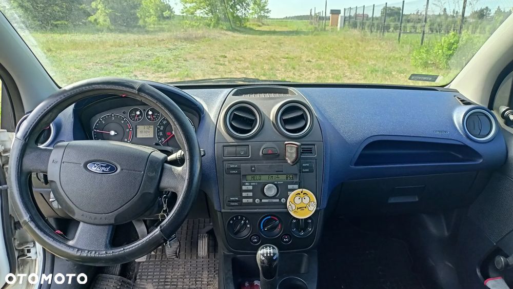 Ford Fiesta 1.4 TDCI Connection - 11