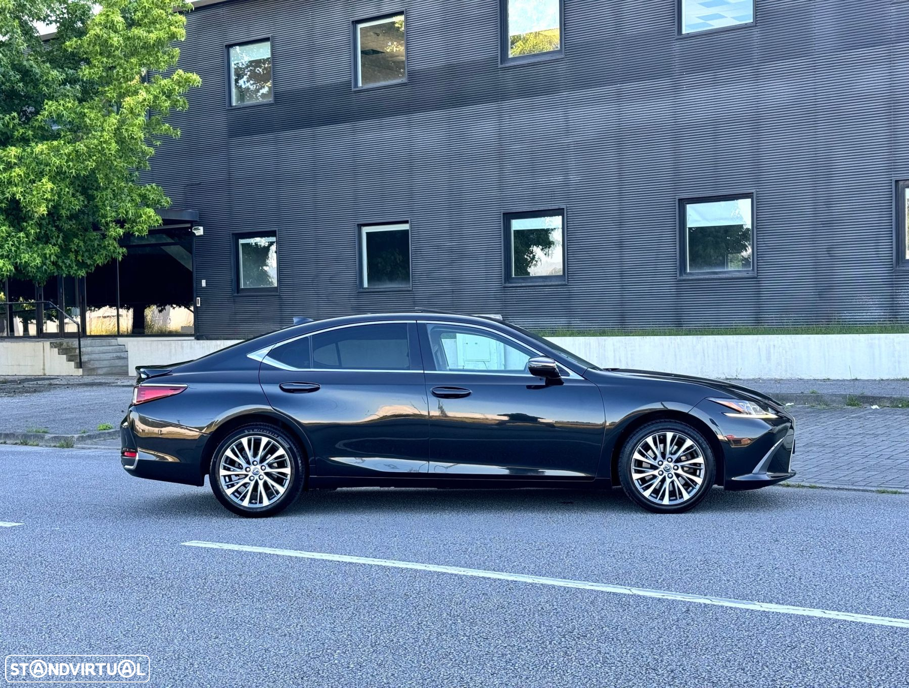 Lexus es-300h Executive+ - 9