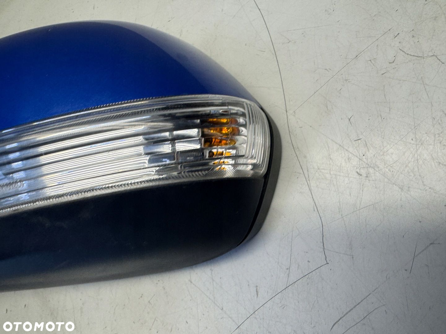 MG ZS LUSTERKO LEWE 6 PIN EU - 5