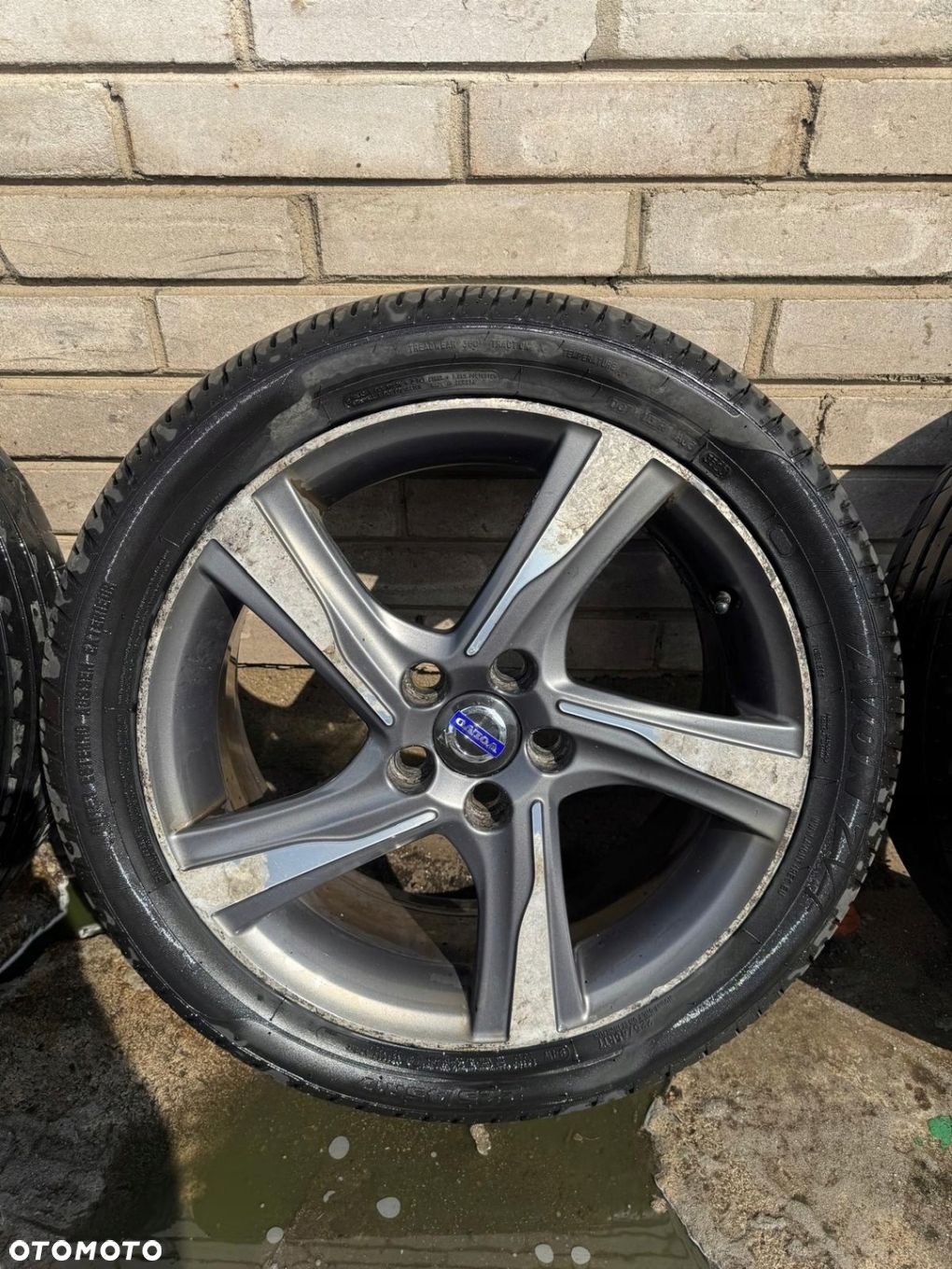 KOŁA FELGI OPONY VOLVO V40 S60 V60 C70 225/45 R17 31423521 R-DESIGNE 5X108 - 4