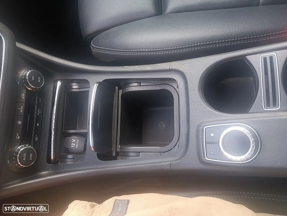 Mercedes-Benz GLA 180 d Style Aut. - 51