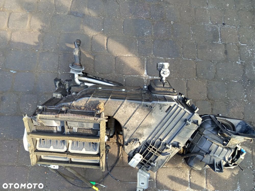 NAGRZEWNICA VOLKSWAGEN TRANSPORTER T5 03-15 - 5