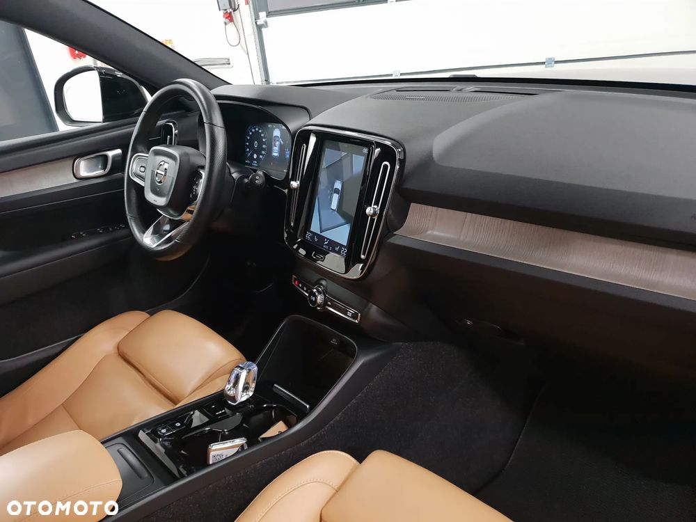 Volvo XC 40 D3 SCR Inscription - 19