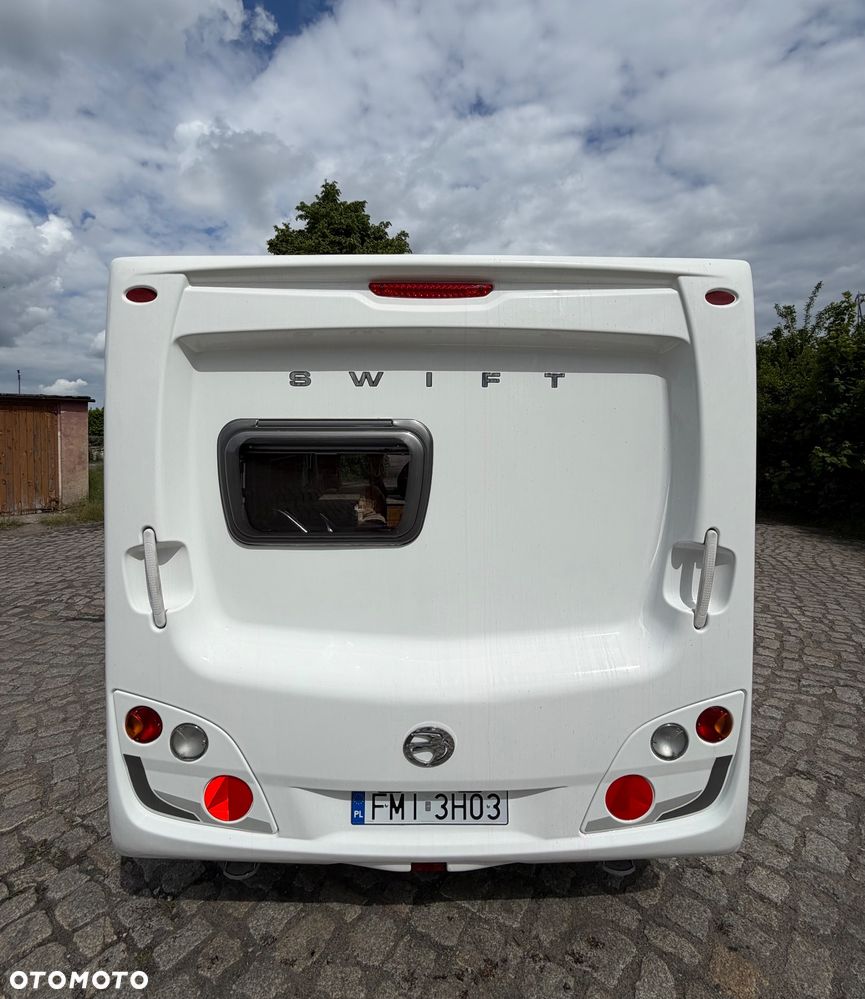 SWIFT Charisma 220 - 37