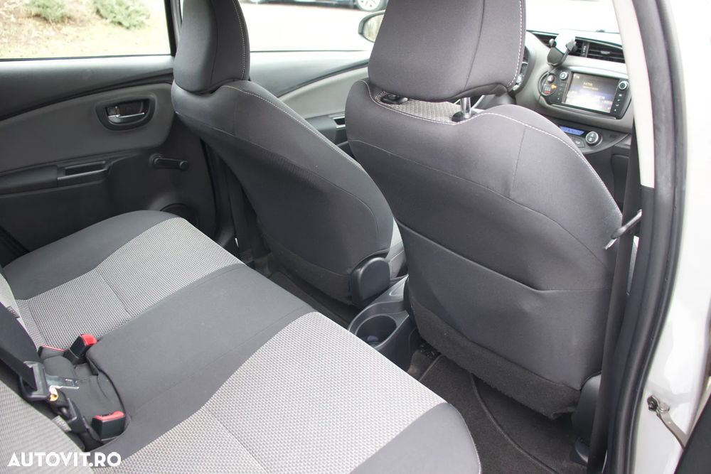 Toyota Yaris - 25