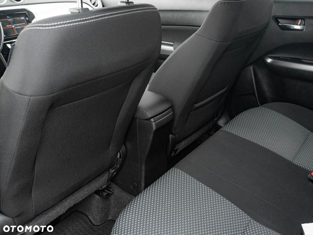 Suzuki Vitara 1.4 Boosterjet mHEV Premium 2WD - 24