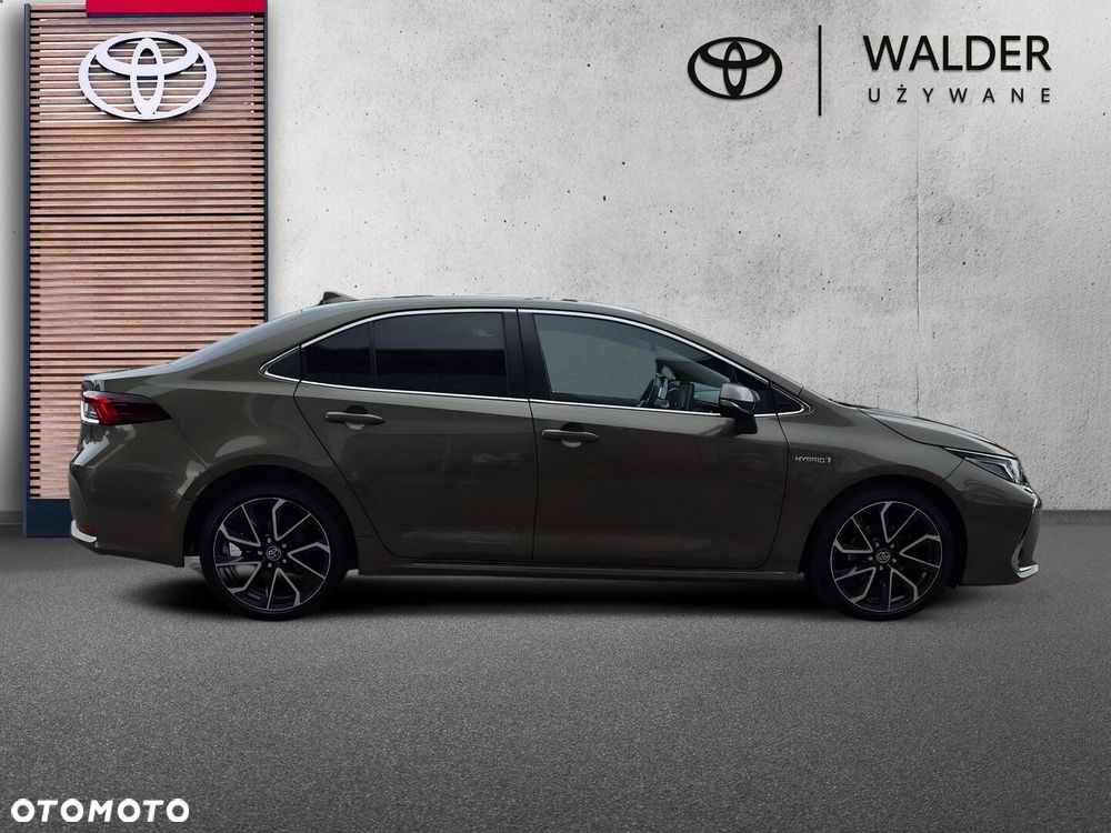Toyota Corolla 1.8 Hybrid Executive - 9