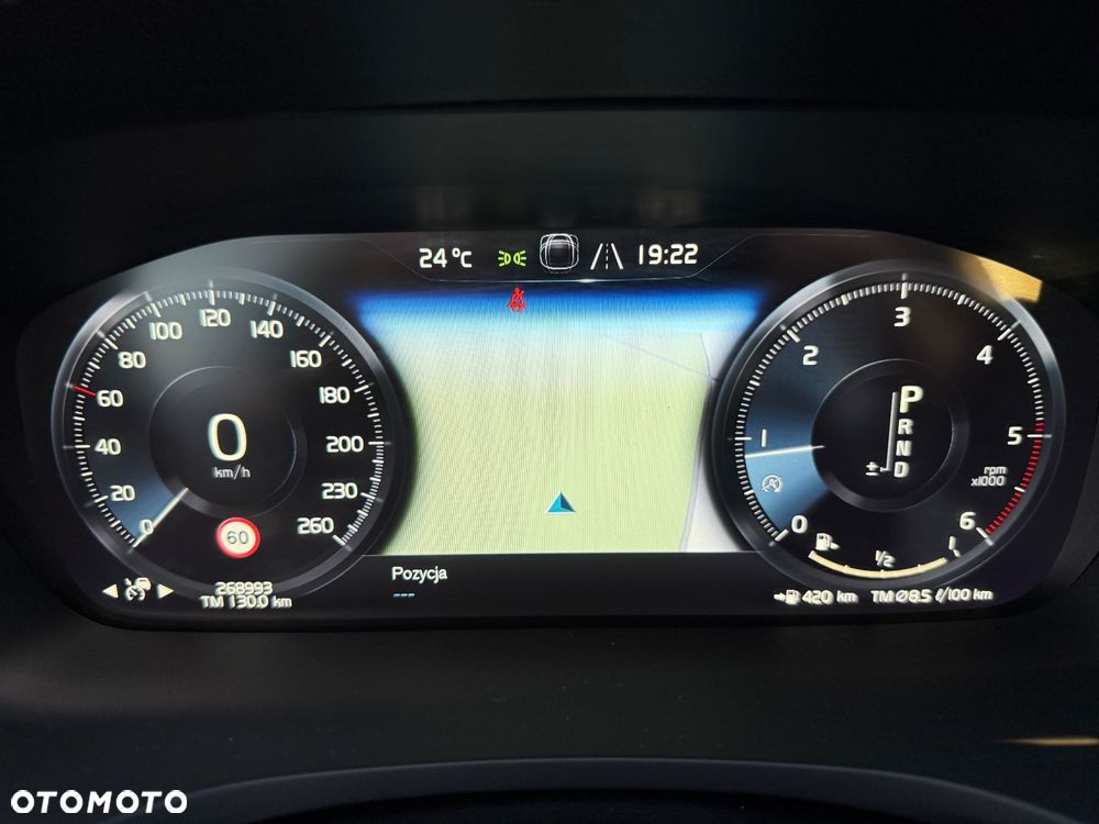 Volvo V60 D4 Momentum Pro - 15