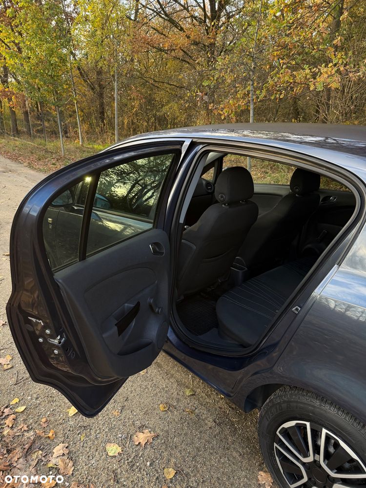 Opel Corsa - 17