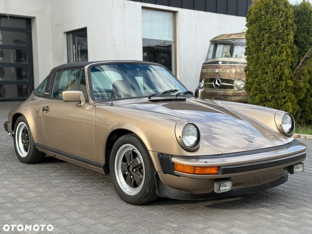 Porsche 911 - 6