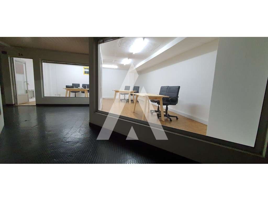 Loja Comercial com Cave em Azurém - Guimarães - Grande imagem: 3/20