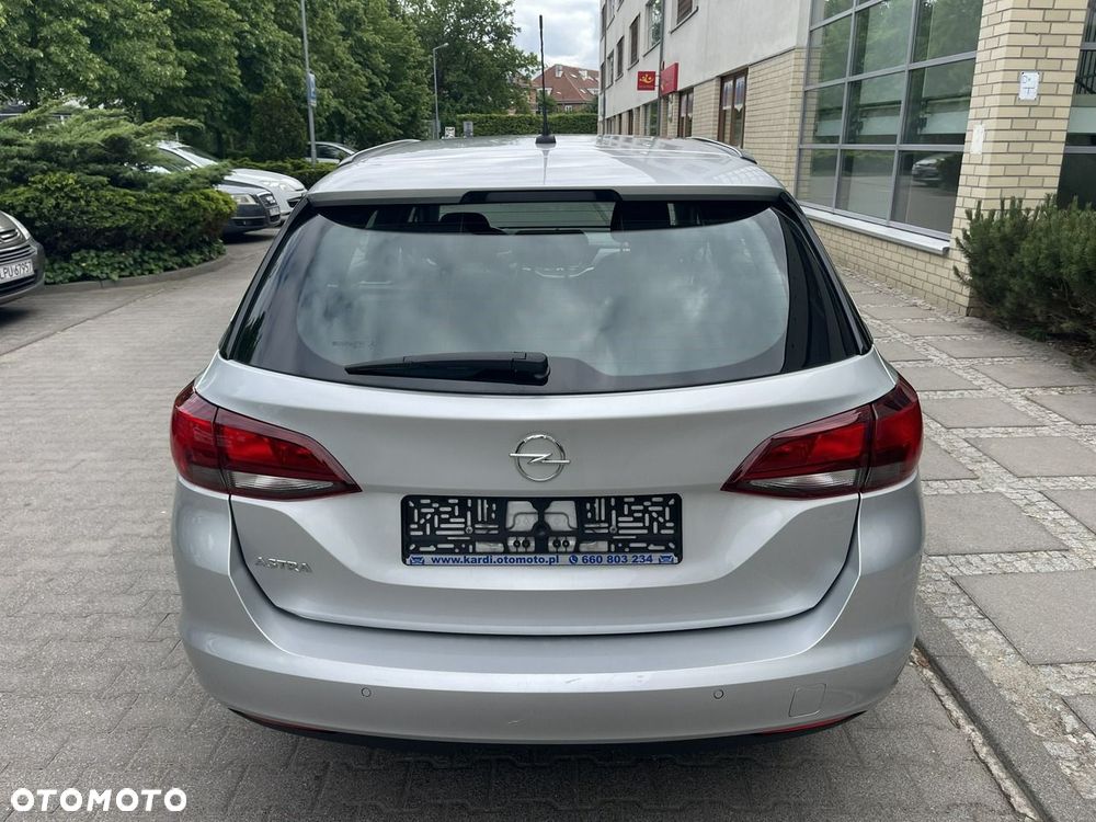 Opel Astra - 8