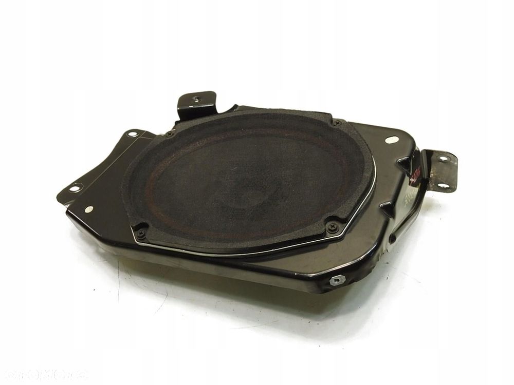 GŁOŚNIK BAGAŻNIKA PRAWY CHRYSLER 300C P05059063AC - 1