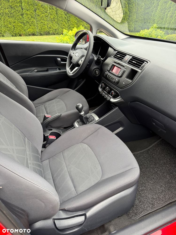 Kia Rio 1.2 Spirit - 38