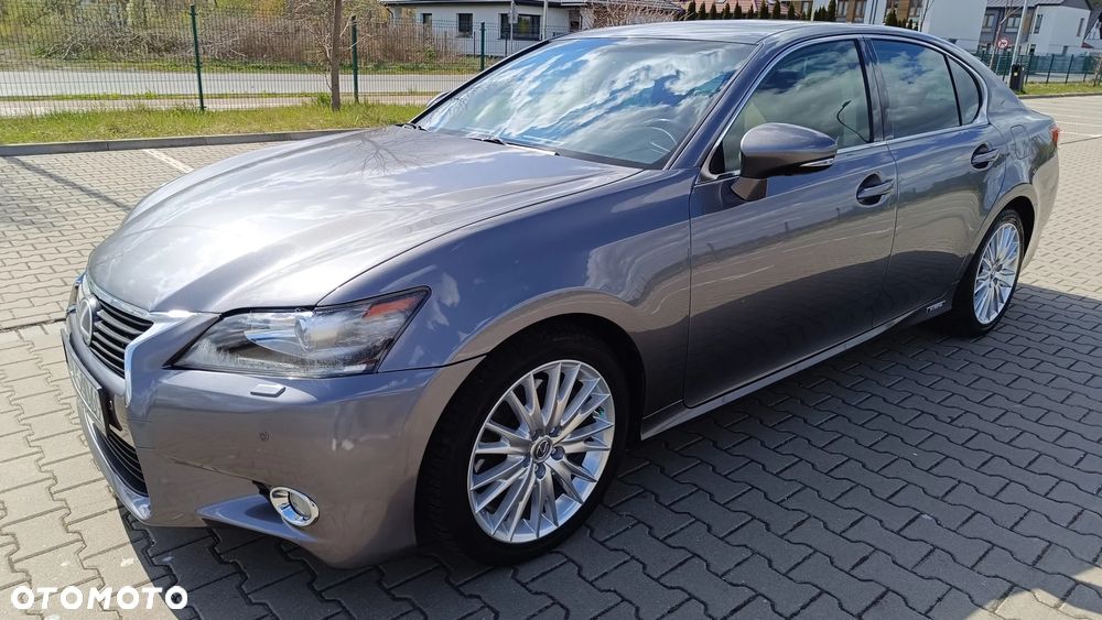Lexus GS - 4