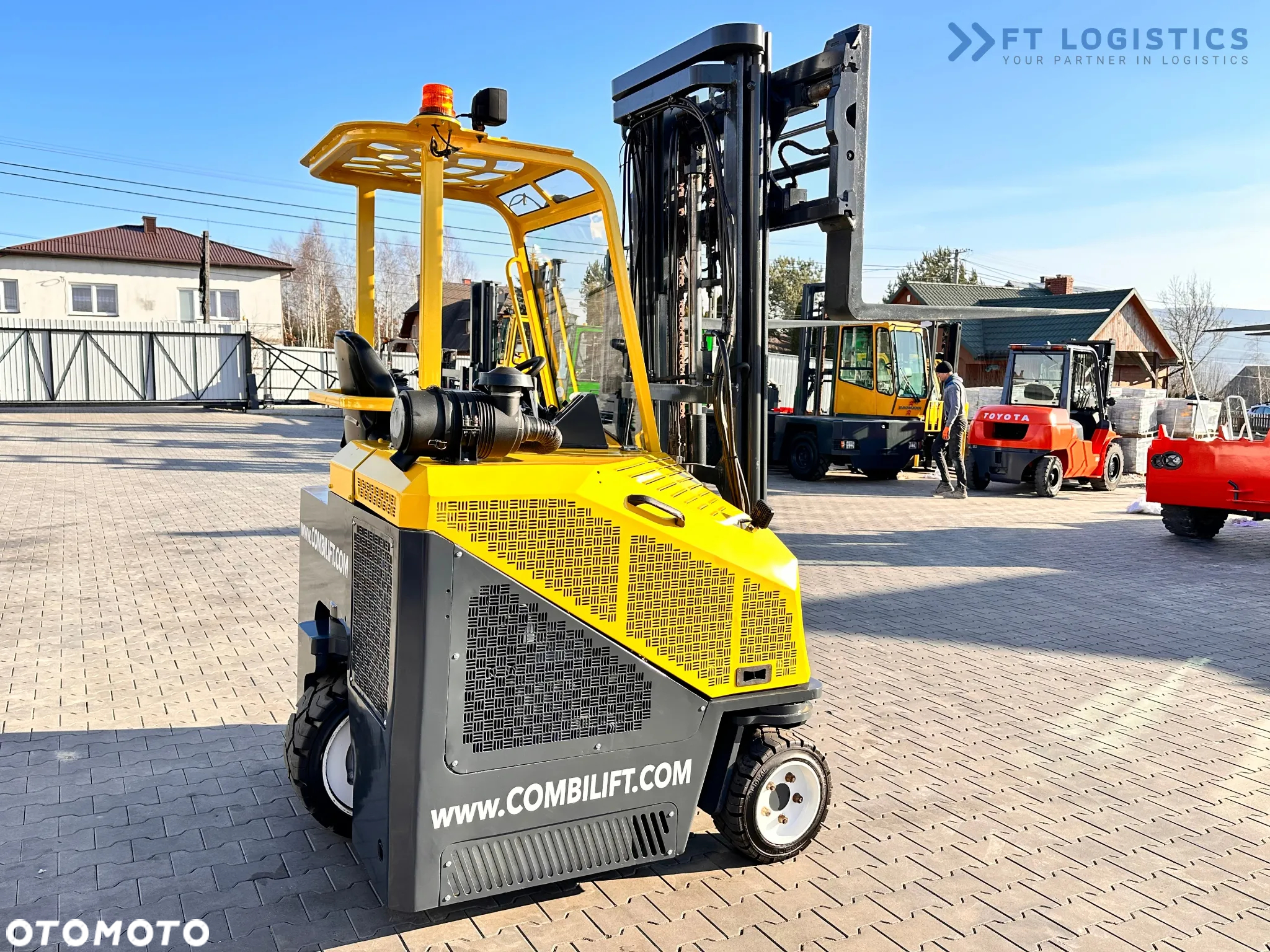 Combilift CB3000 / LPG / DUPLEX / 4000MM / WOLNY SKOK / NOWE OPASKI / JAK NOWY - 27