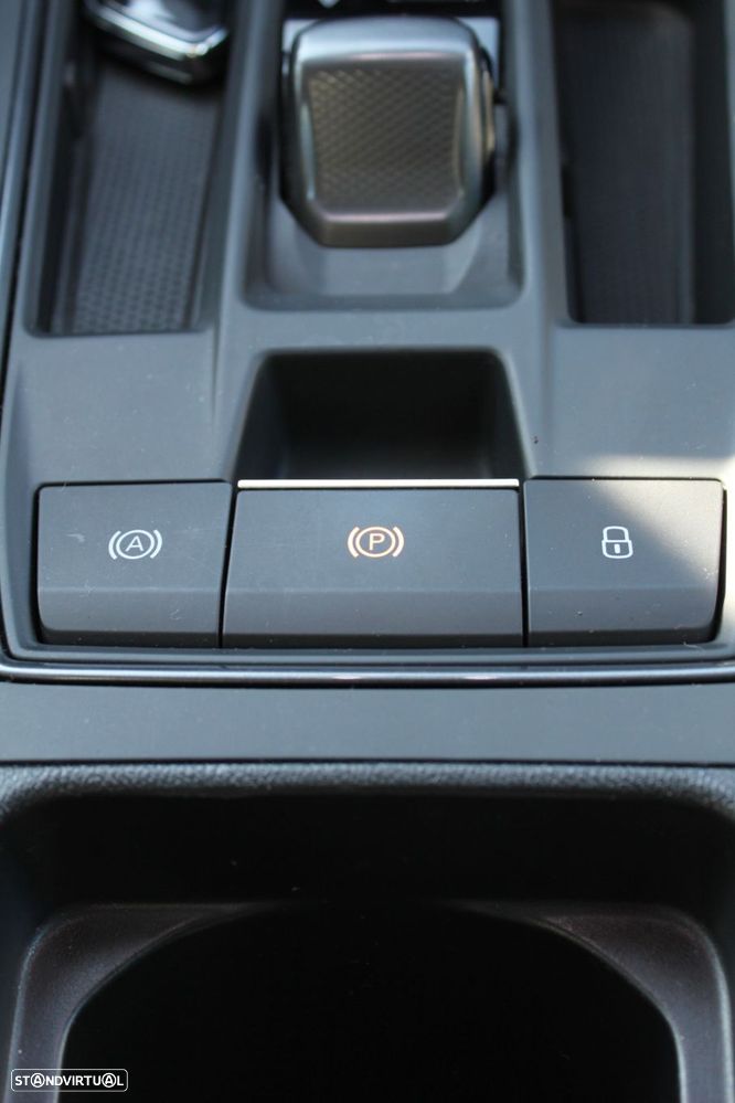 Cupra Formentor 1.4 e-Hybrid DSG - 11