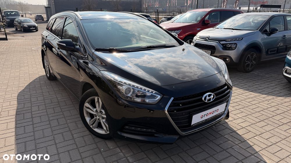 Hyundai i40 Kombi blue 1.7 CRDi DCT Premium - 2