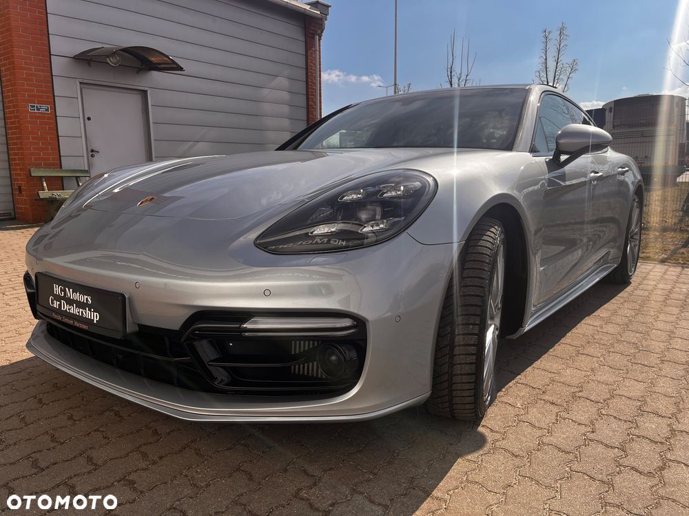 Porsche Panamera - 2