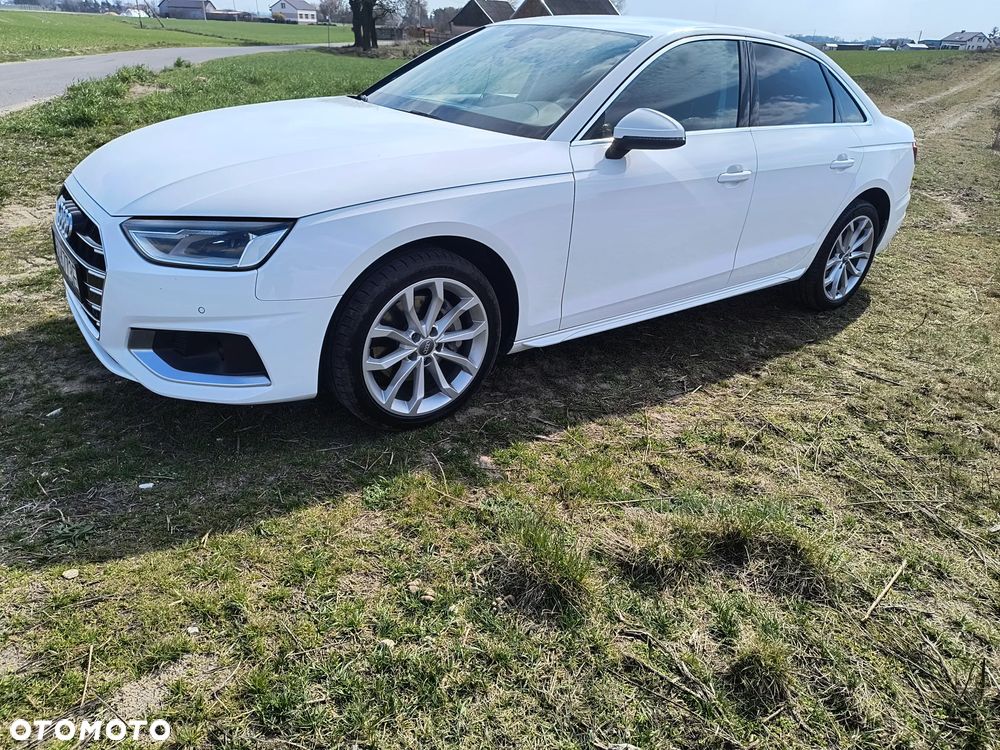 Audi A4 Limousine - 12