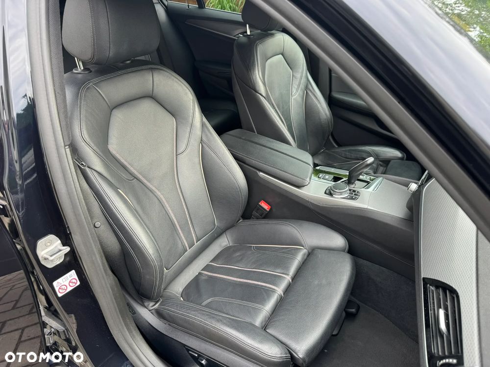 BMW Seria 5 520d M Sport Edition - 26