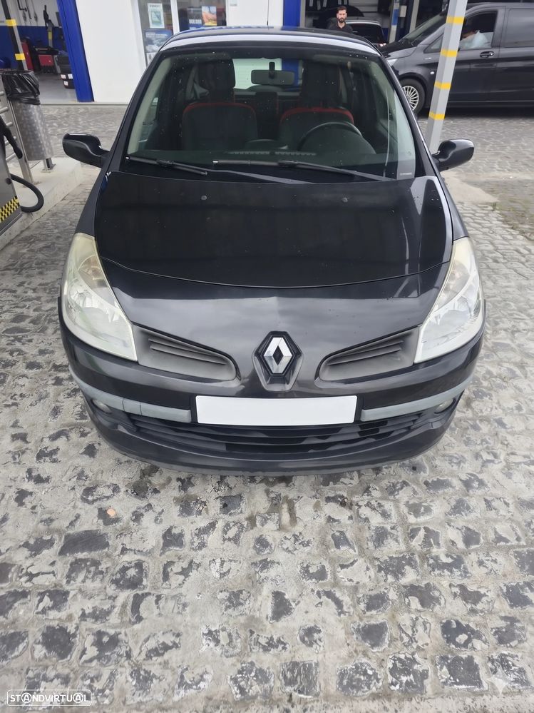 Renault Clio 1.5 dCi Rip Curl - 1