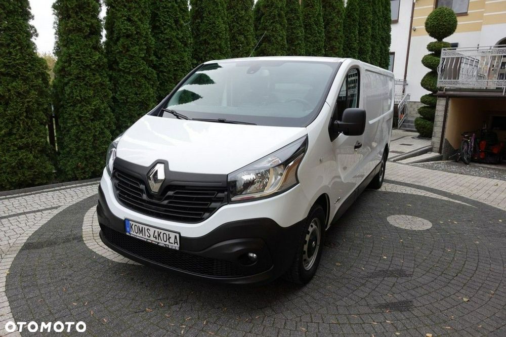 Renault Trafic - 10