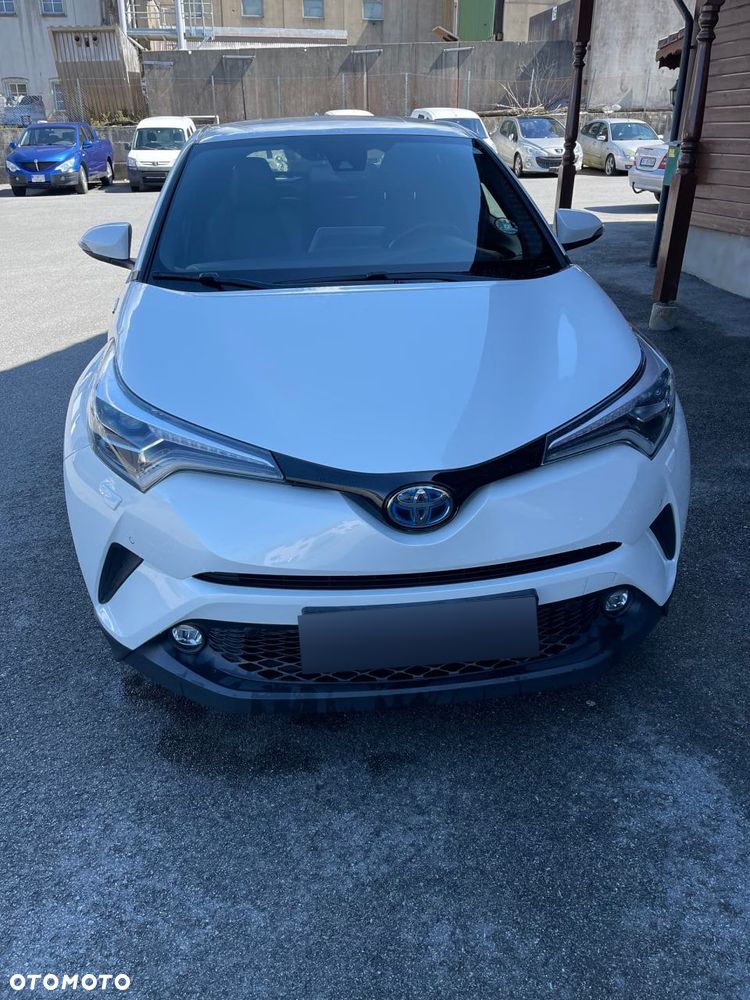 Toyota C-HR Lounge - 3