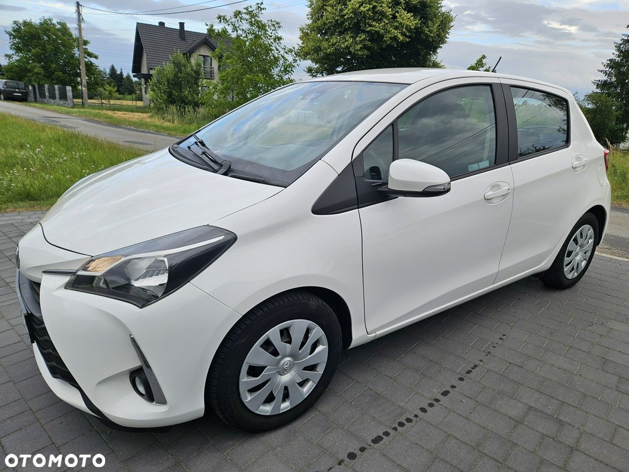 Toyota Yaris - 1