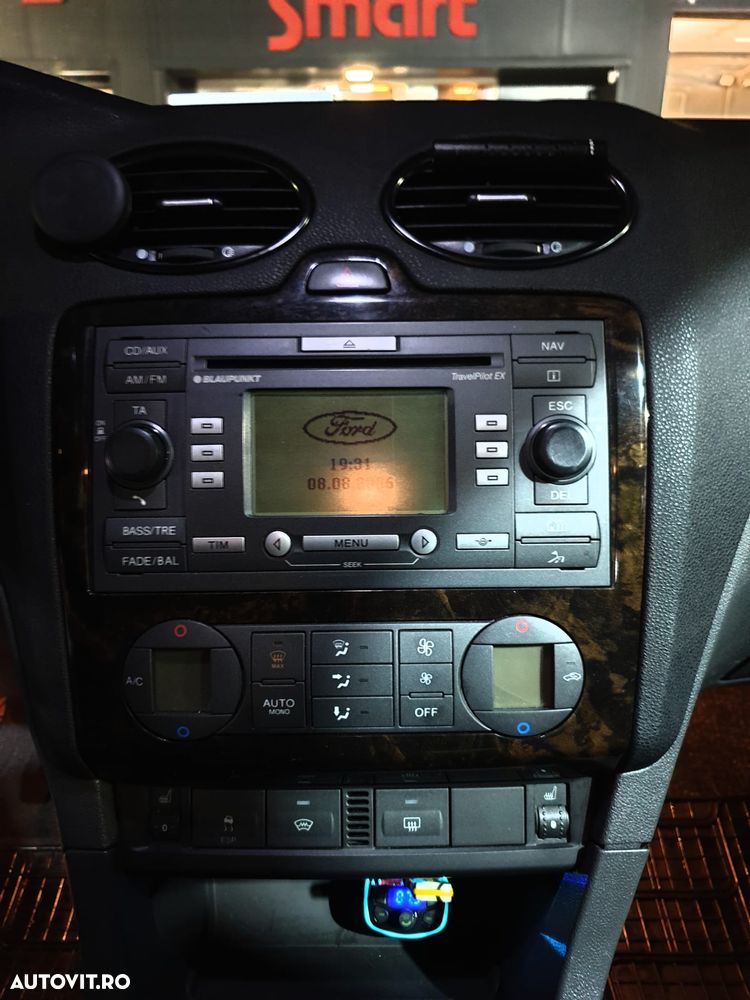 Ford Focus TDCi Ghia - 5