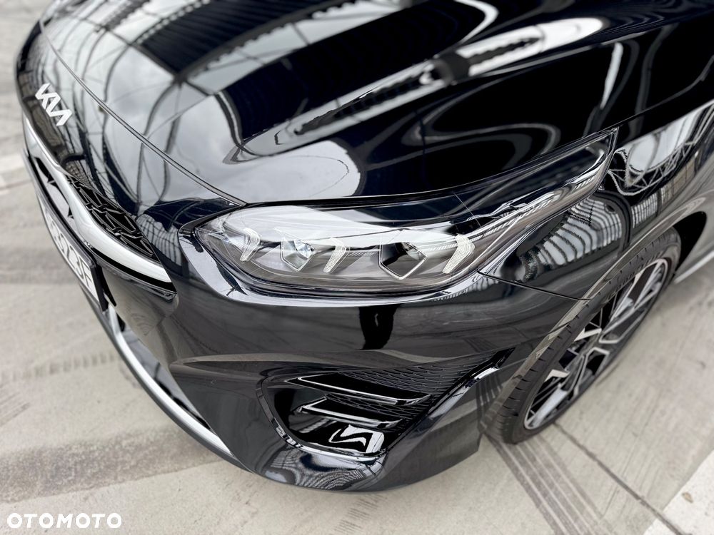 Kia ProCeed - 13
