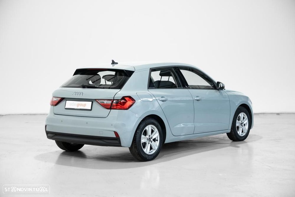 Audi A1 Sportback 1.0 TFSI S tronic - 4