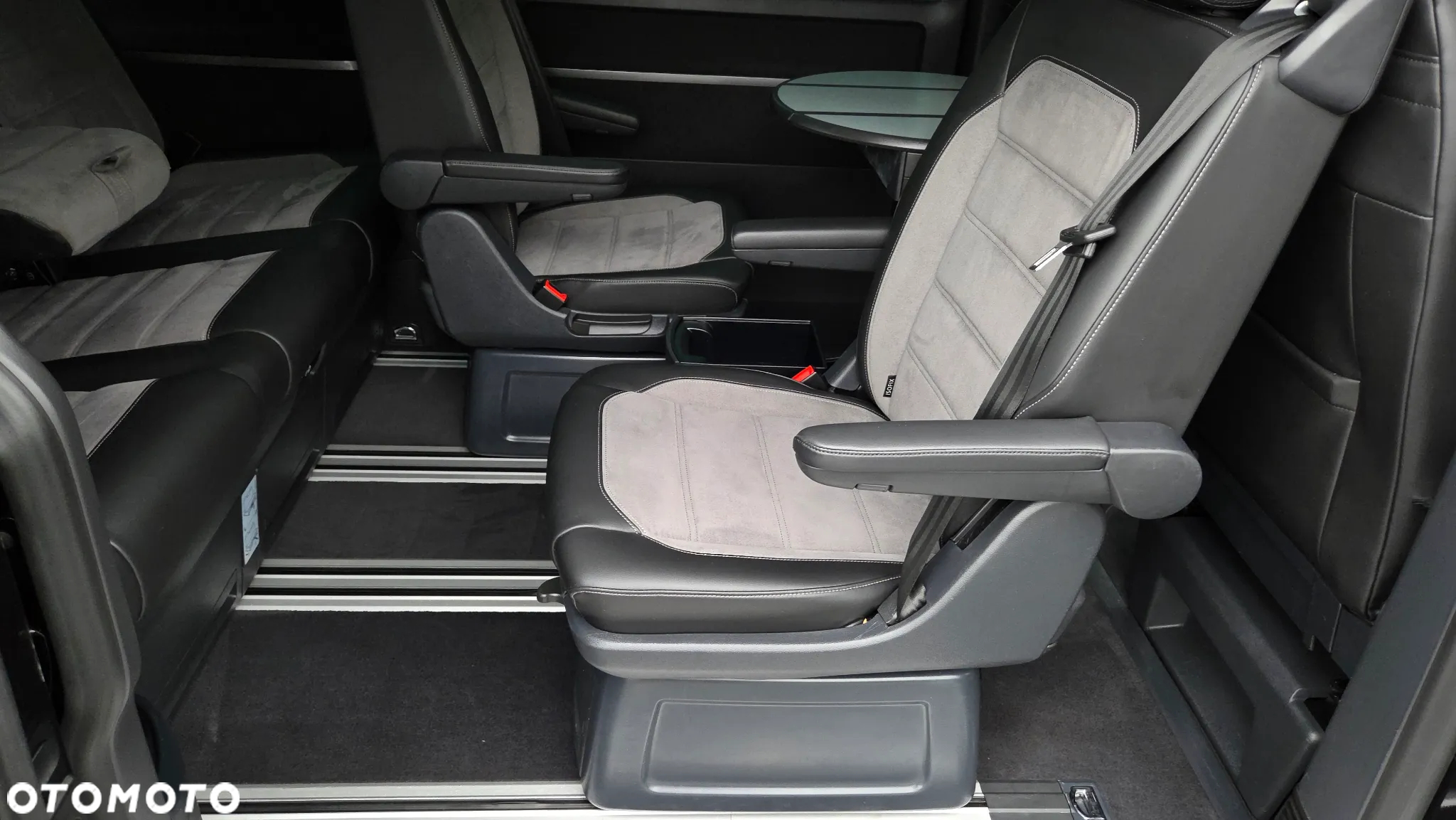 Volkswagen Multivan 6.1 2.0 TDI L1 Highline 4Motion DSG - 15