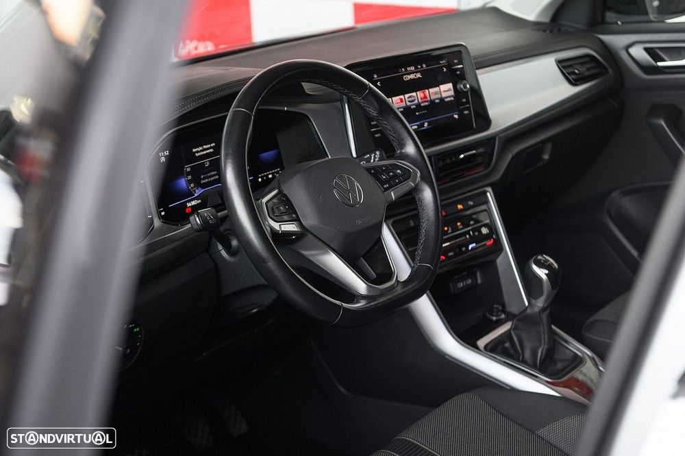 VW T-Roc 1.0 TSI Urban - 27