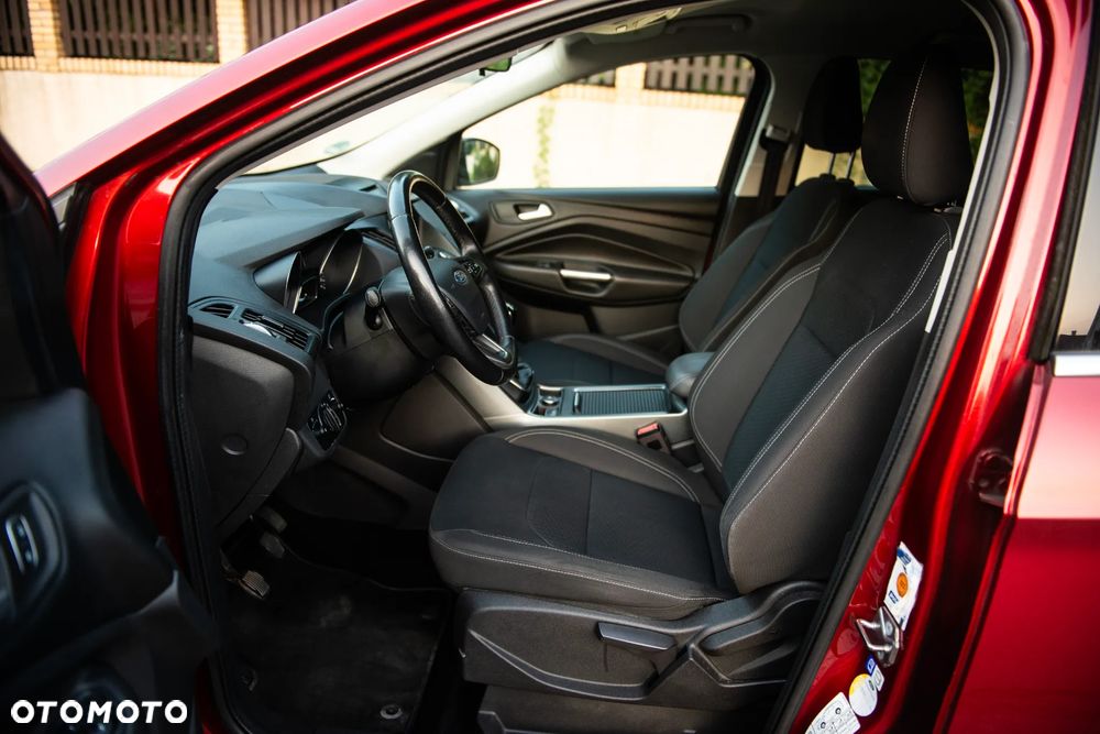 Ford Kuga 2.0 TDCi 4x4 Titanium - 18