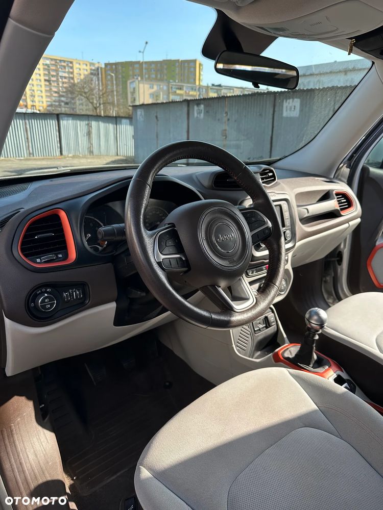Jeep Renegade 1.4 MultiAir Limited FWD S&S - 27