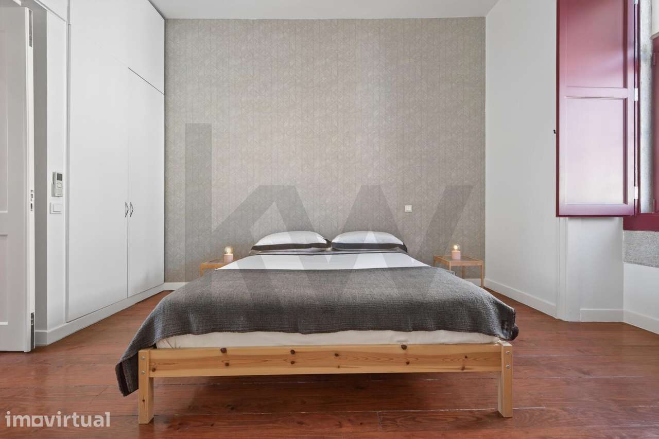 Excelente Apartamento T2 na Rua da Madalena - Conforto e Conveniência - Grande imagem: 2/37