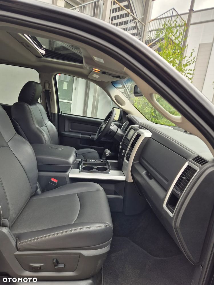 Dodge RAM 5.7 4x4 - 11