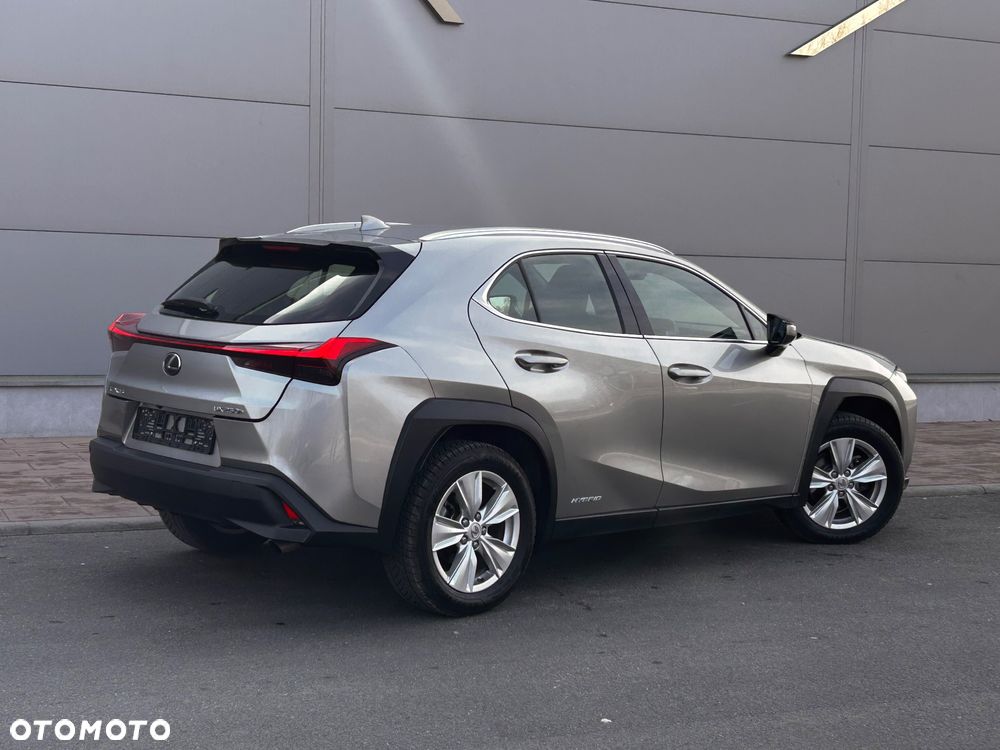 Lexus UX 250h Elegance 2WD - 20