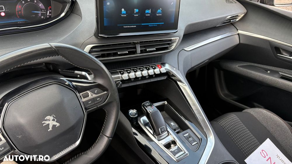 Peugeot 5008 - 27