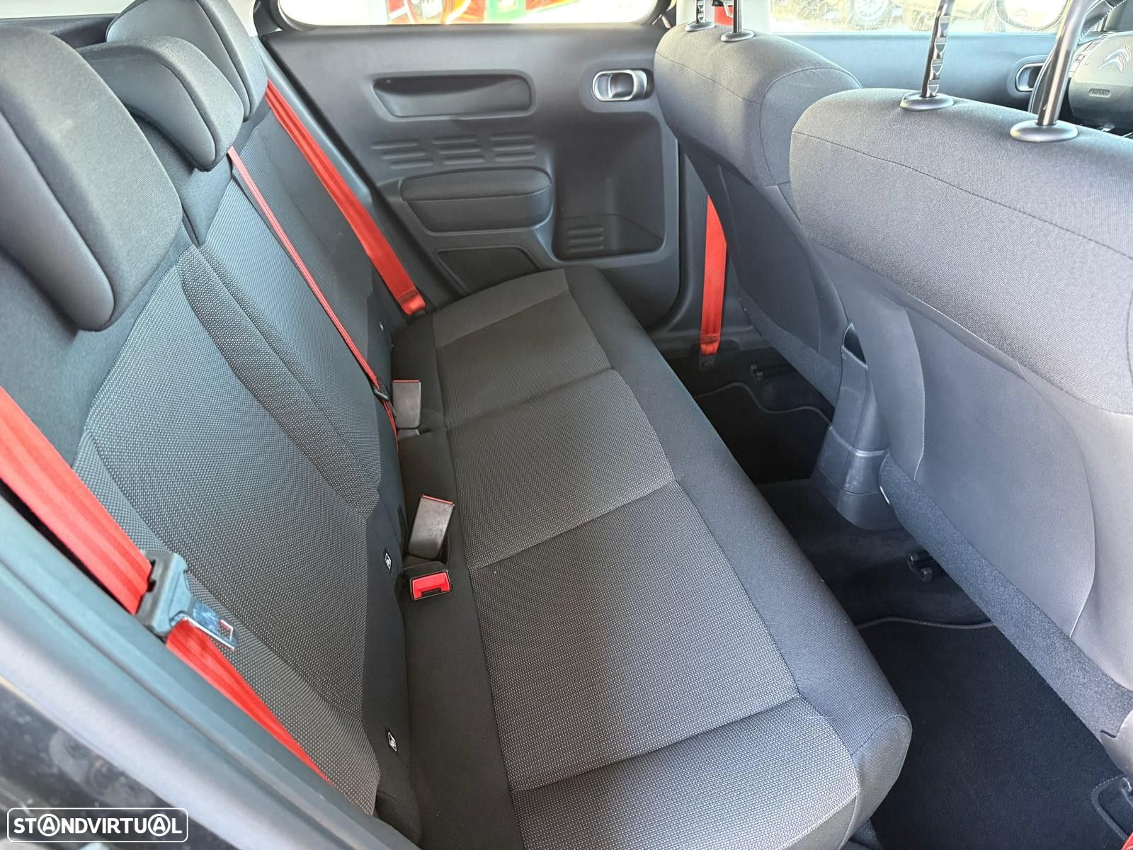 Citroën C4 Cactus 1.2 PureTech Rip Curl - 24